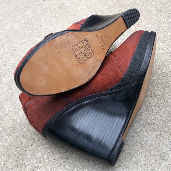 Platform Desert 🌵 Booties - Picture 4 of 5